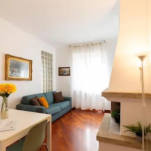 The - Floor Appartamento Milano