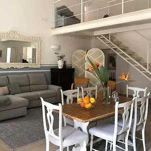 La Volta D'oriente Apartment